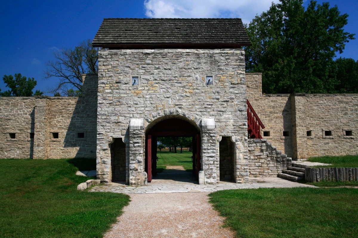 C196G4 Форт де Шартр, една от трите френски крепости с това име, построена през 18 век близо до Мисисипи, Форт де Шартр