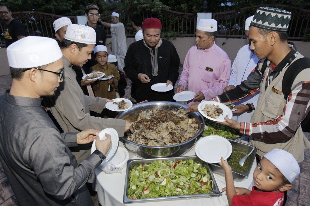 O festival da quebra do jejum do Ramadã