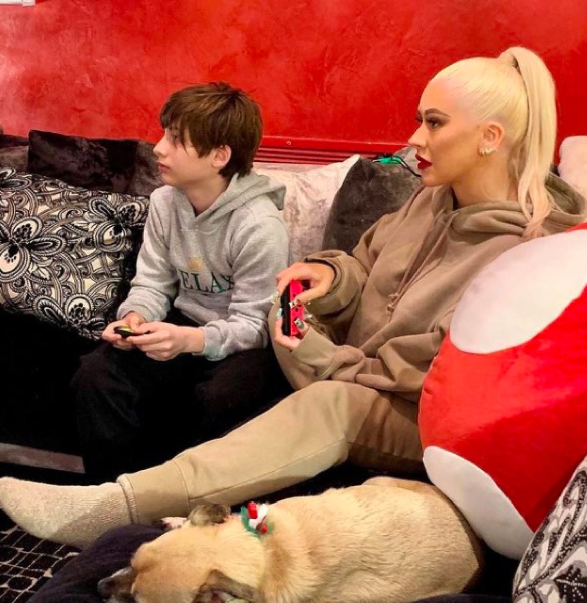 Christina Aguilera acaba de compartir algunas fotos raras de sus adorables hijos