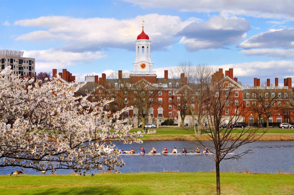 Las universidades más antiguas de la Universidad de Harvard en Estados Unidos