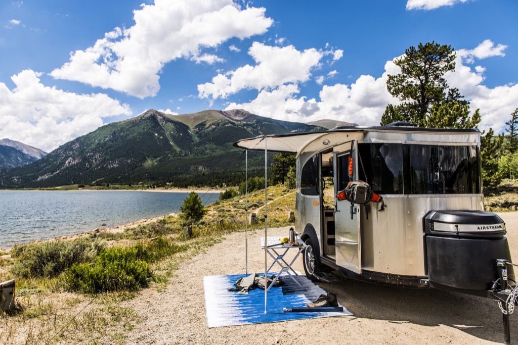 Airstream Basecamp, camper terbaik