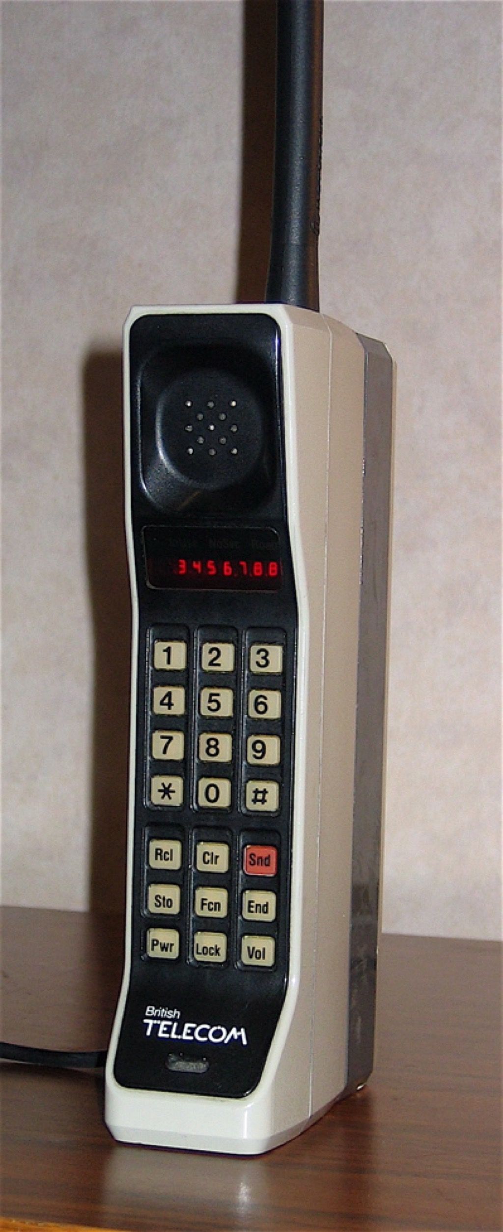 मूल सेल फोन