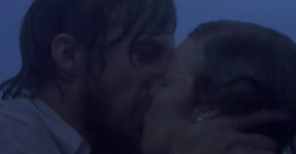 poljubljanje v dežju filmski klišeji