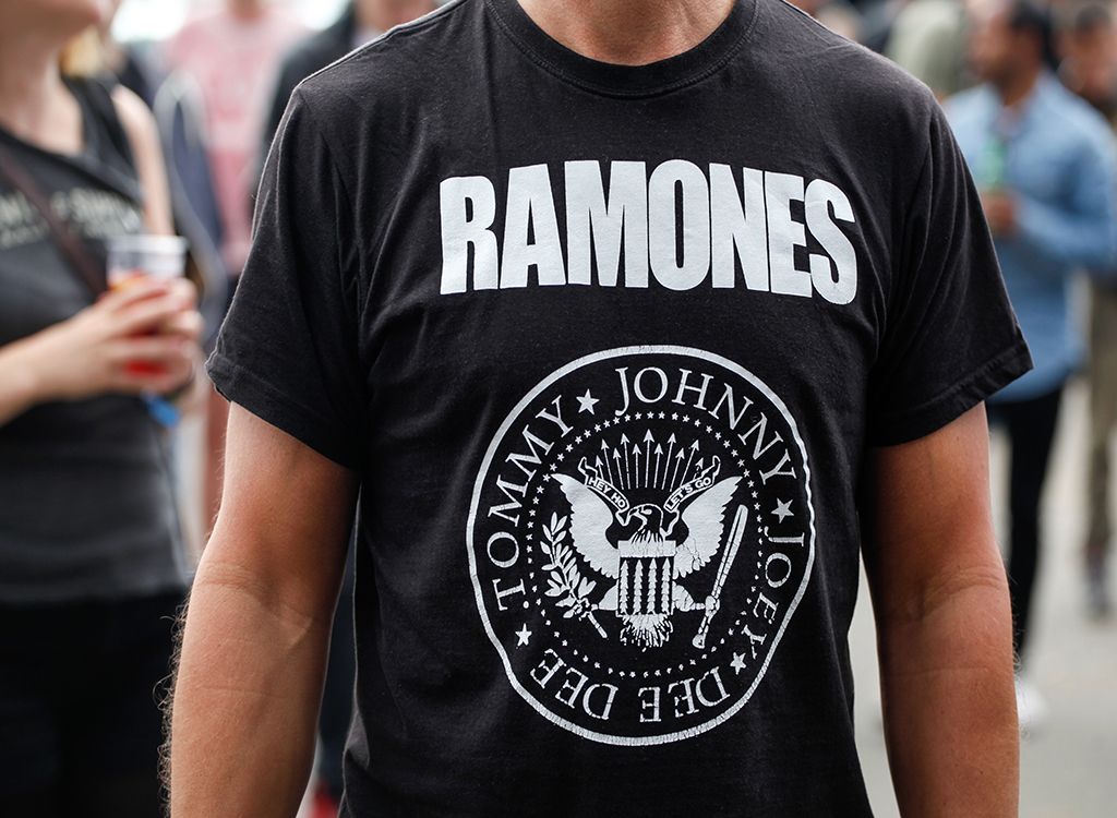 Bandu krekls, Ramones t-krekls, 40 gadi, no kā atteikties 40 gadu vecumā