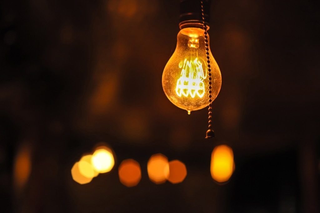 géniovia žiarovky Thomas Edison