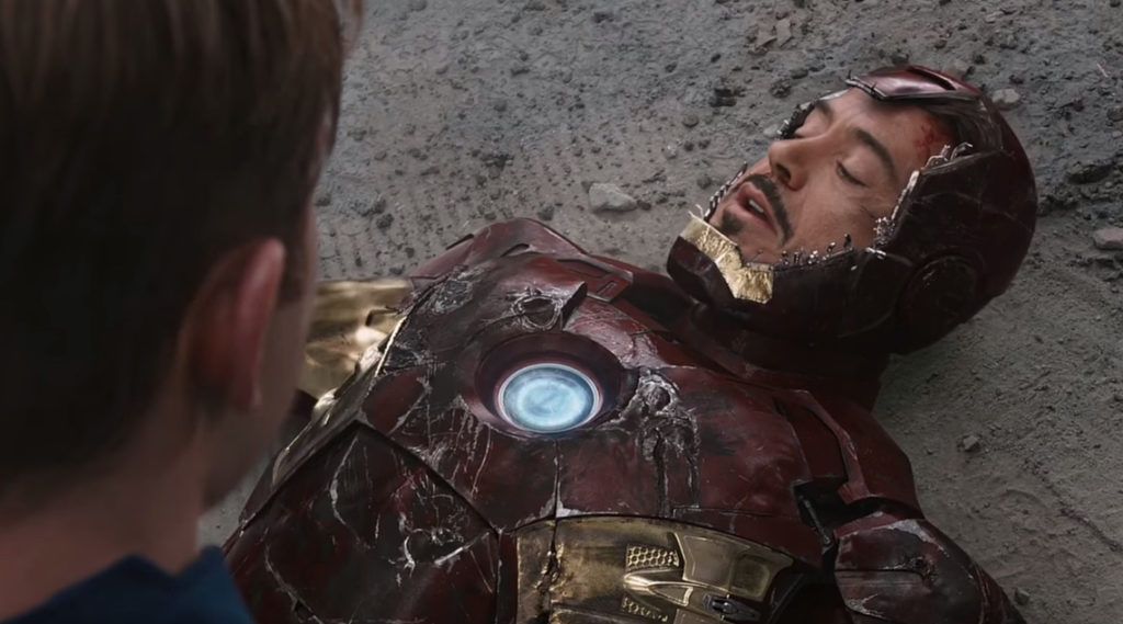 Trò đùa của The Avengers Iron Man trong phim không hài