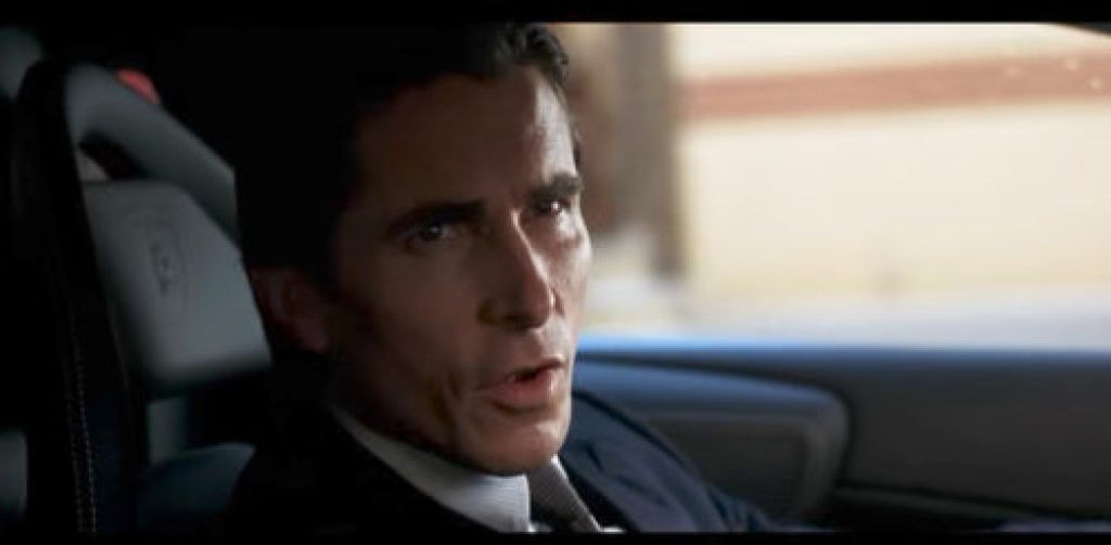 Batman Christian Bale vtipkuje v nekomediálních filmech
