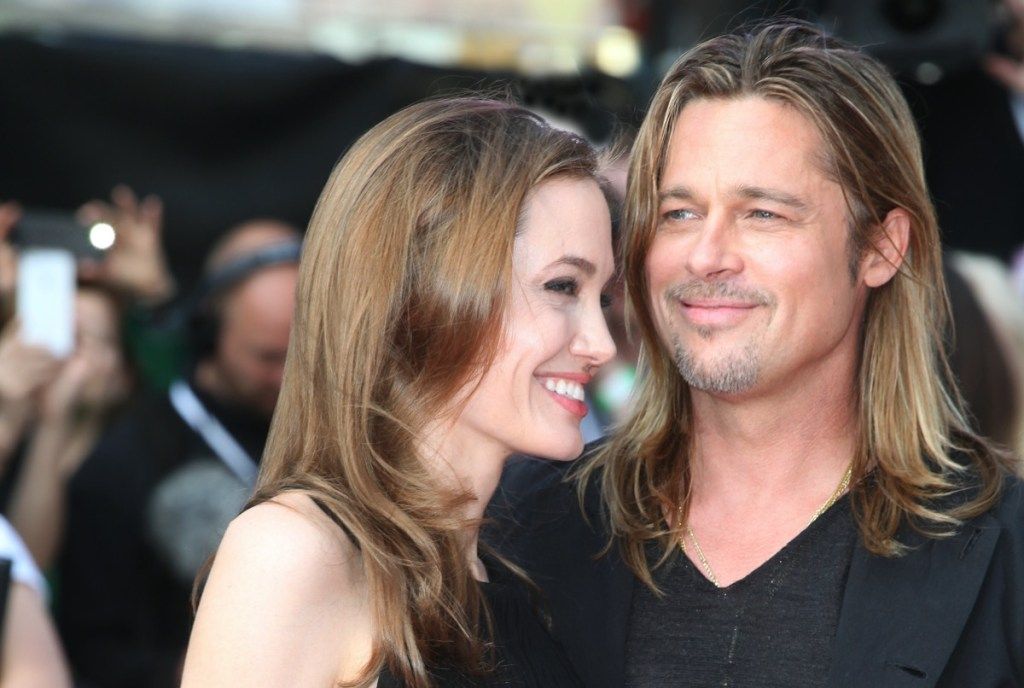 Angelina Jolie un Bra Pitt filmas pirmizrādē