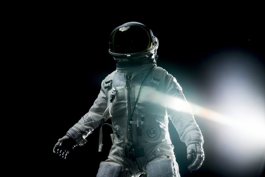 Viața astronautului în 200 de ani