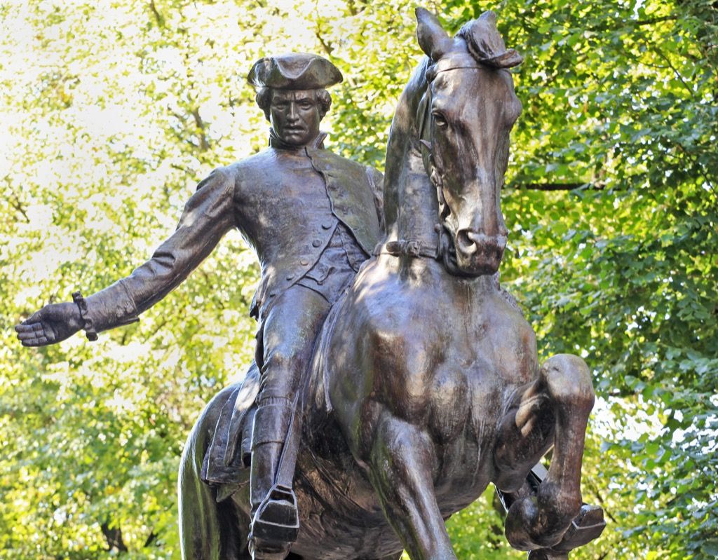 Historia de la estatua de Paul Revere