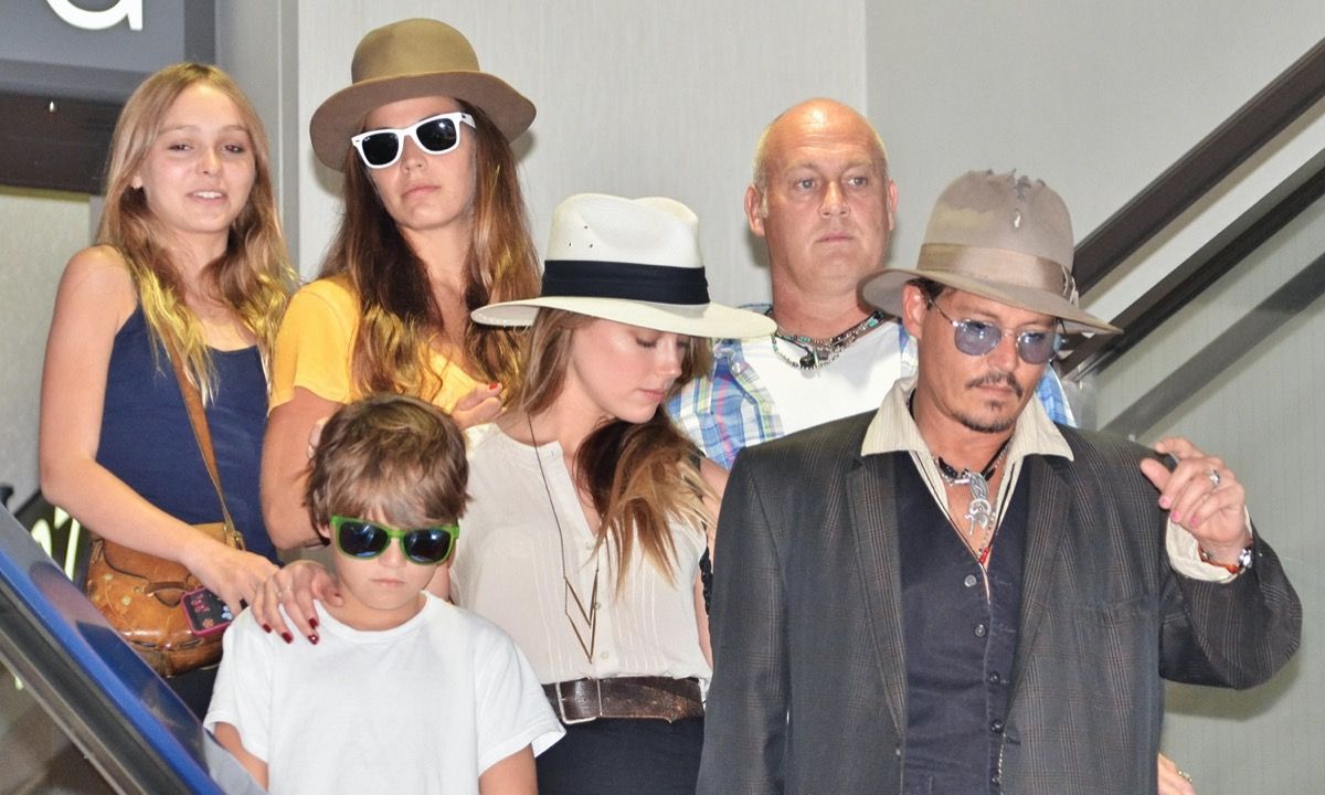 Johnny Depp met kinderen en Amber Heard