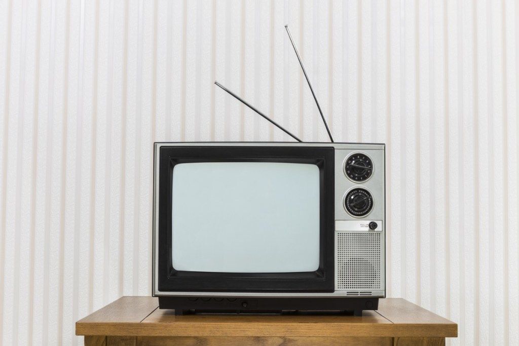 lumang tv mula 1980s, 1984 na katotohanan