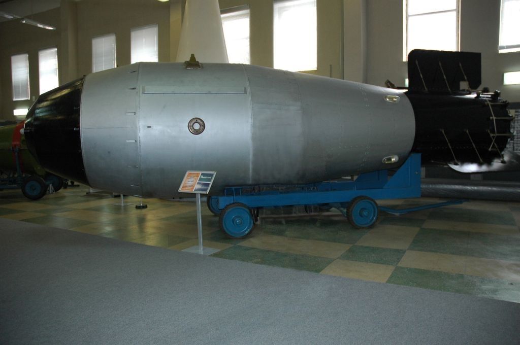 ایک میوزیم میں بم دھماکہ خیز مواد ، جو حکومت چھپا رہی ہے