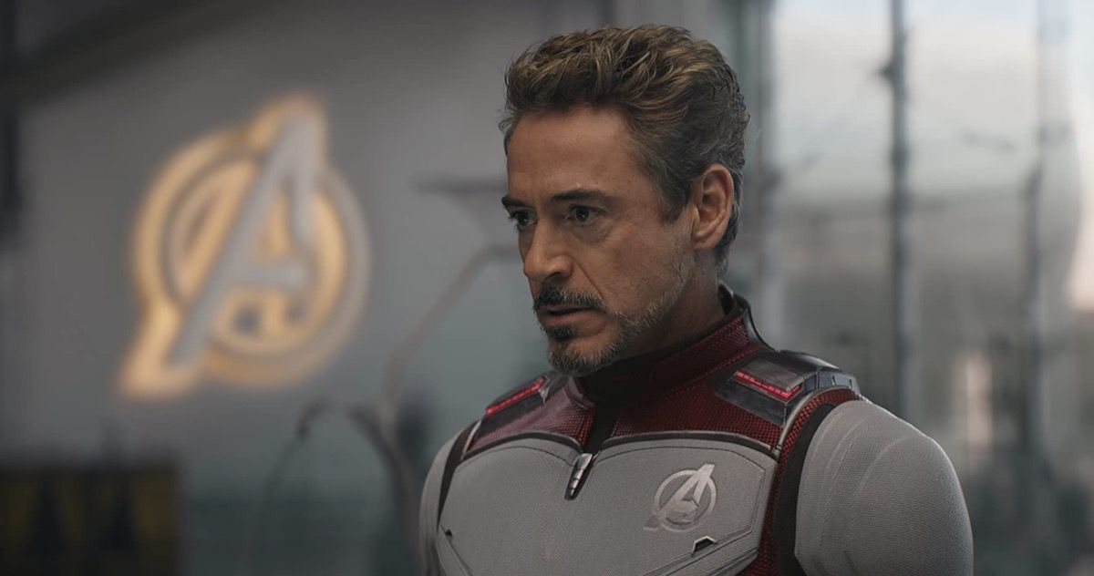 Robert Downey Jr trong Avengers Endgame