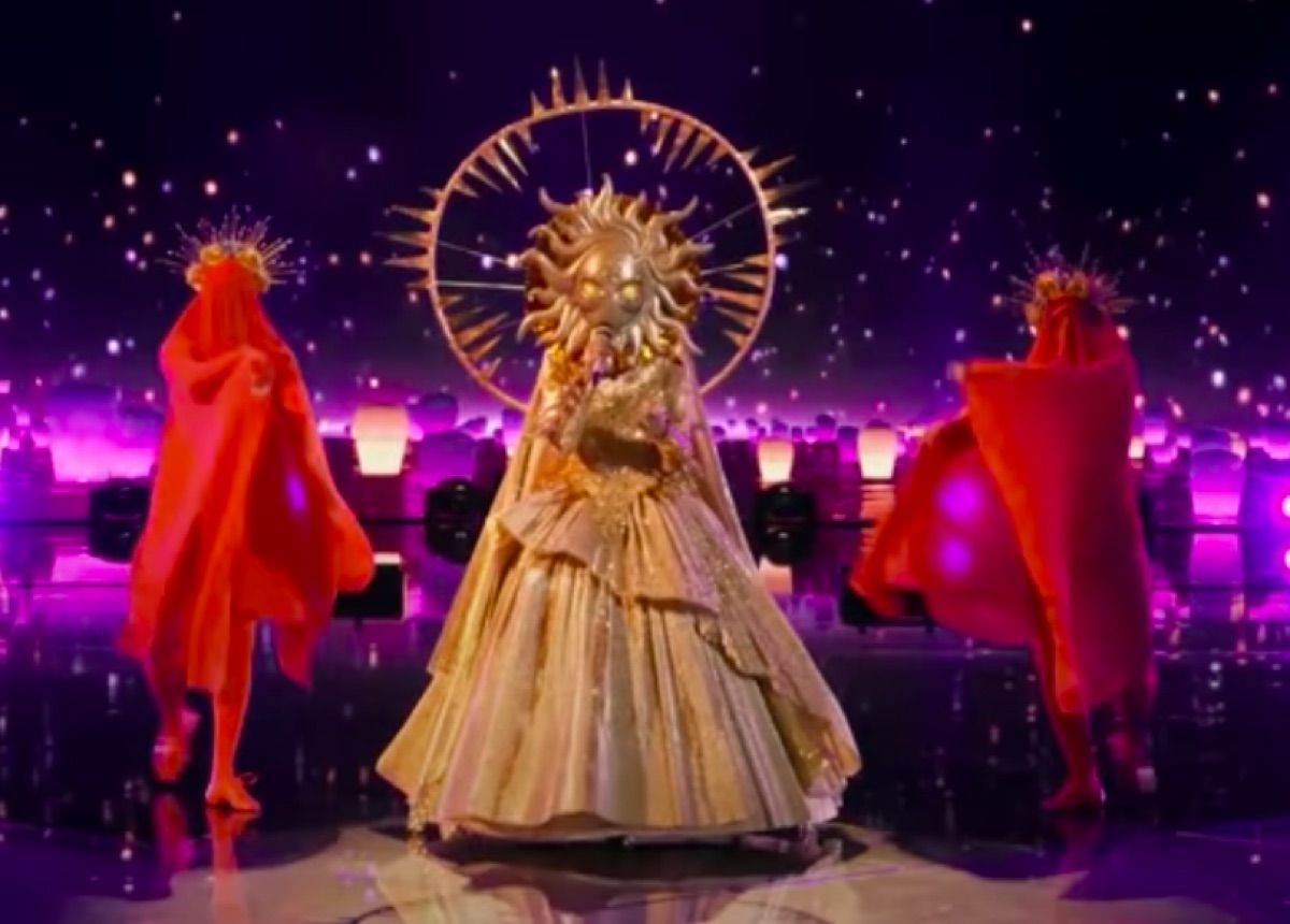 The Sun esituses filmis The Masked Singer 3