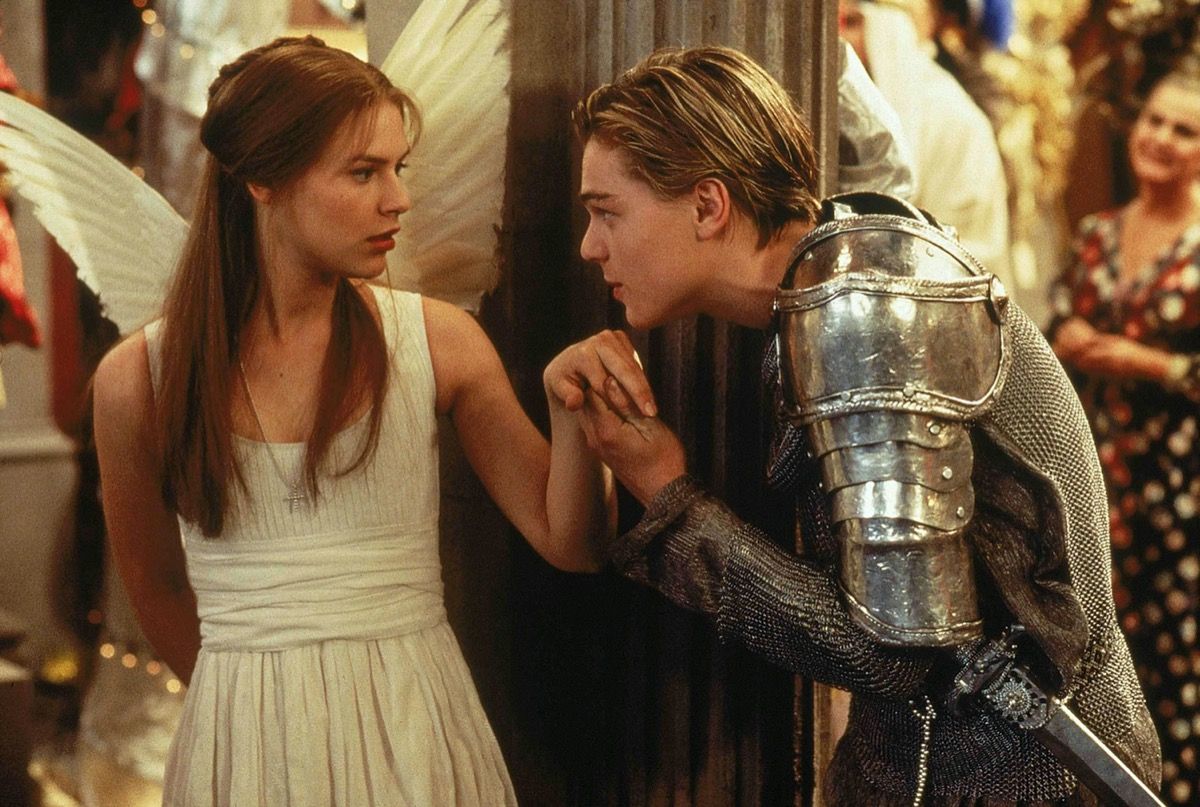 Claire Danes ir Leonardo DiCaprio filme „Romeo + Džuljeta“