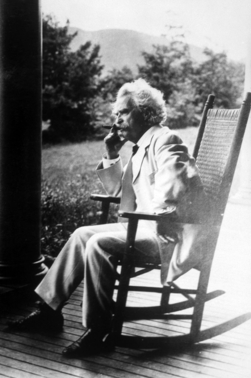 Mark Twain na cadeira