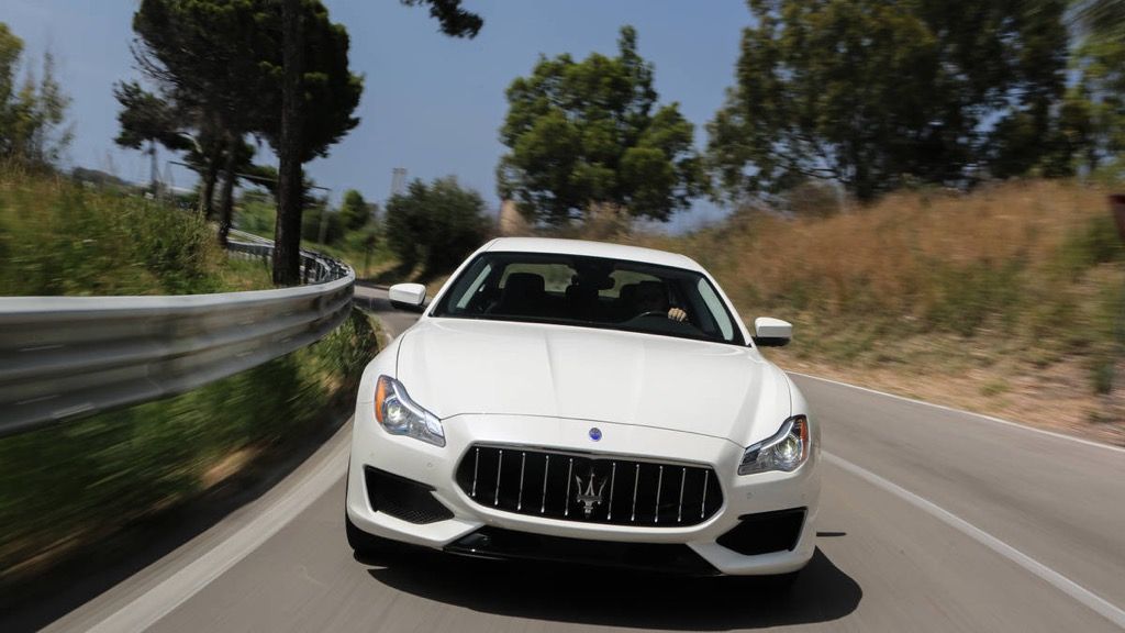Maserati Quattroporte, sedan mewah