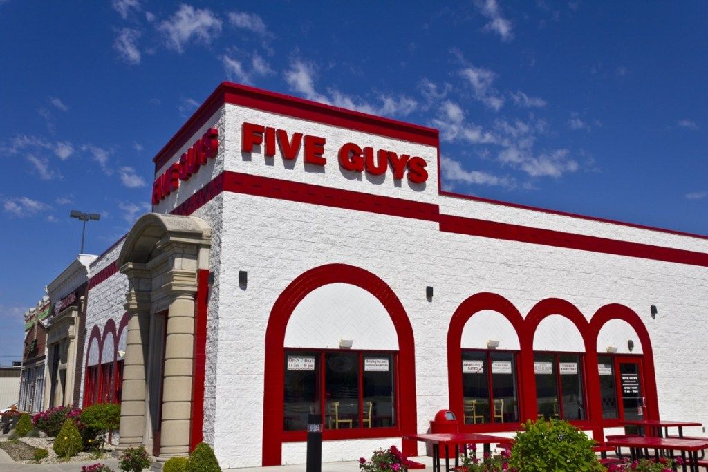 restaurante de cinco caras
