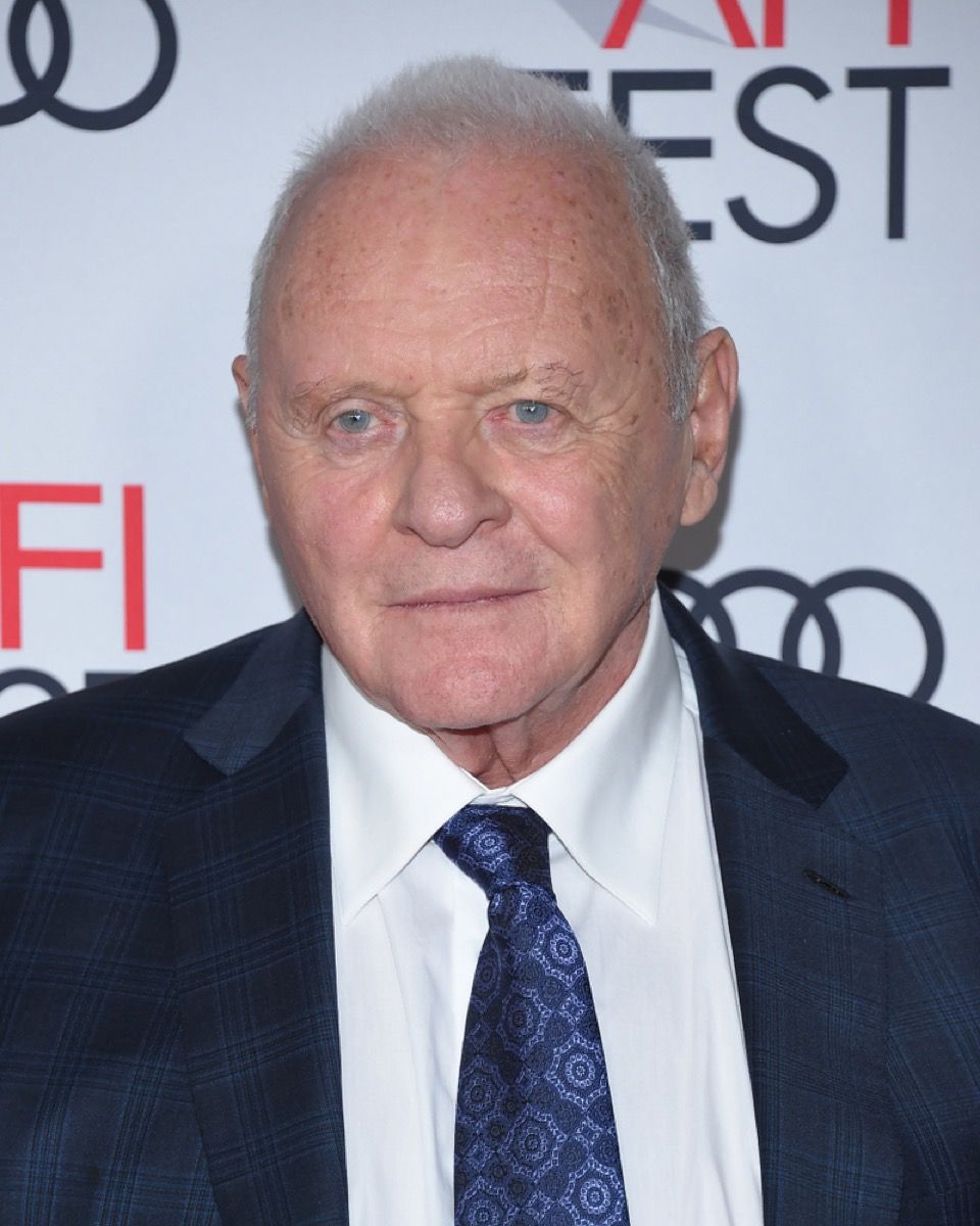 Anthony Hopkins sul tappeto rosso