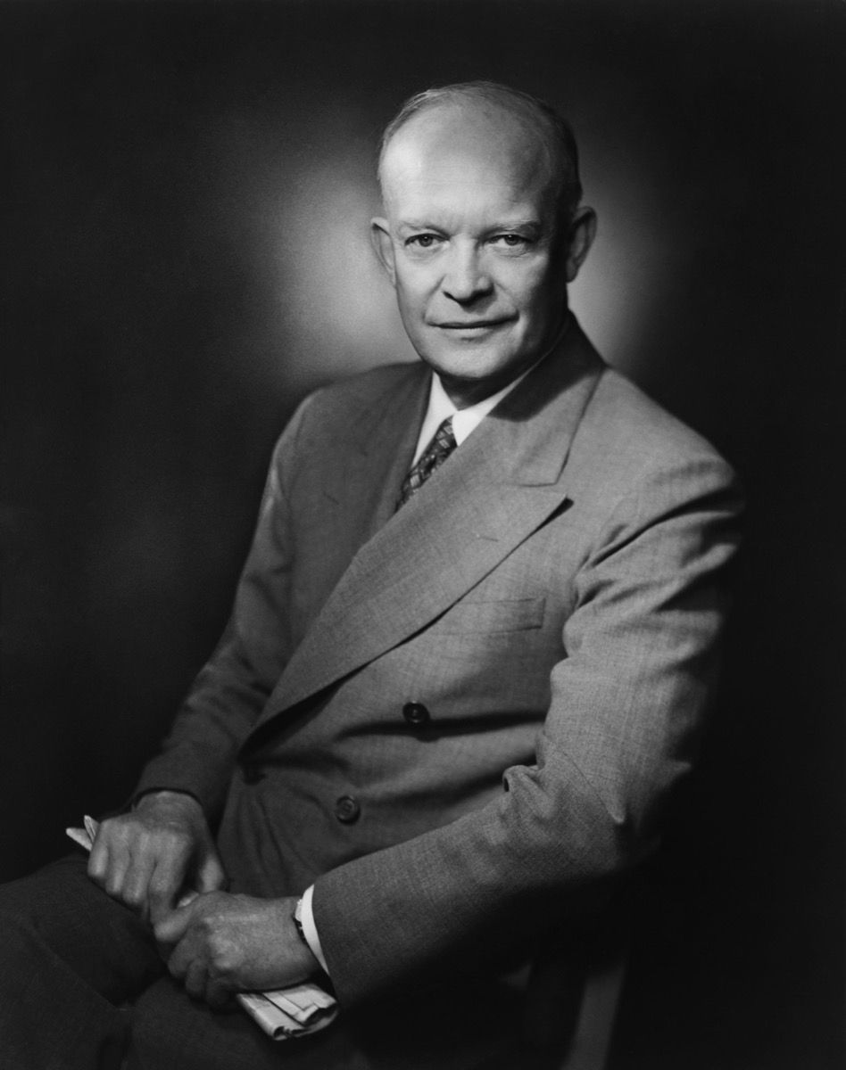 Buvęs prezidentas Dwightas D. Eisenhoweris. 1952 m. Portretas