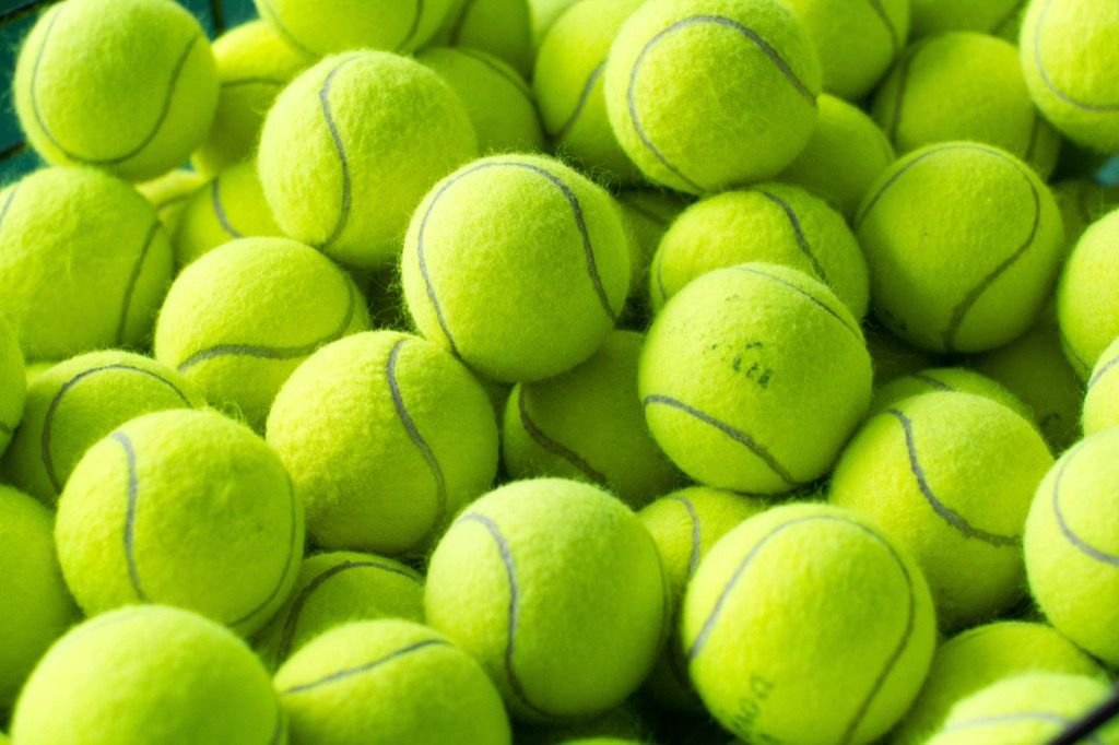ٹینس بال