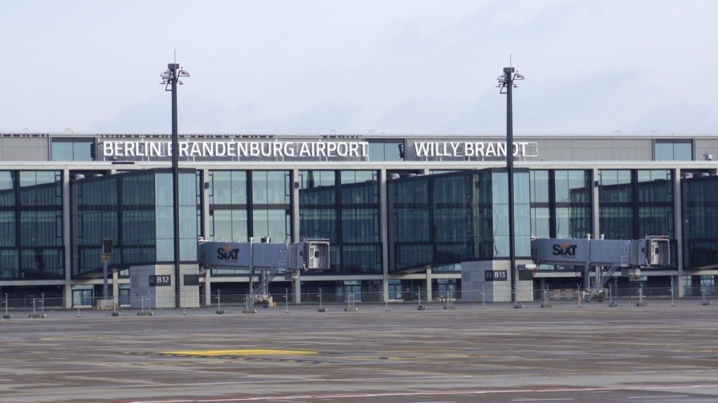 летище берлин бранденбург