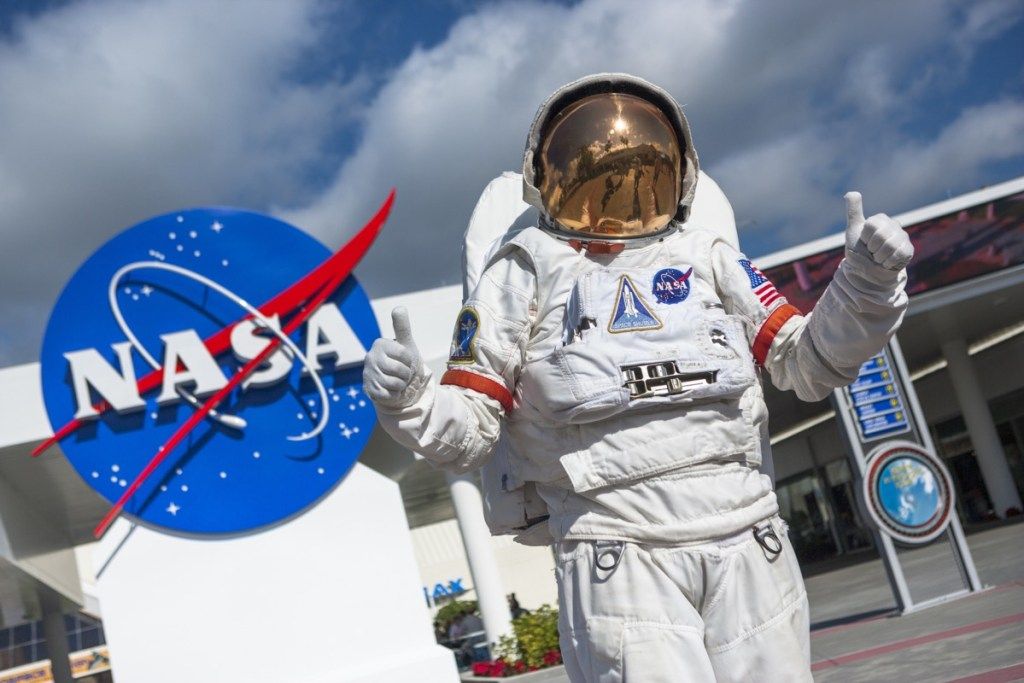 La NASA sta costruendo davanti, oggetti di uso quotidiano della NASA