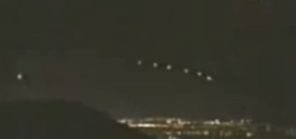 UFO Phoenix Lampu Misteri Tidak Terselesaikan