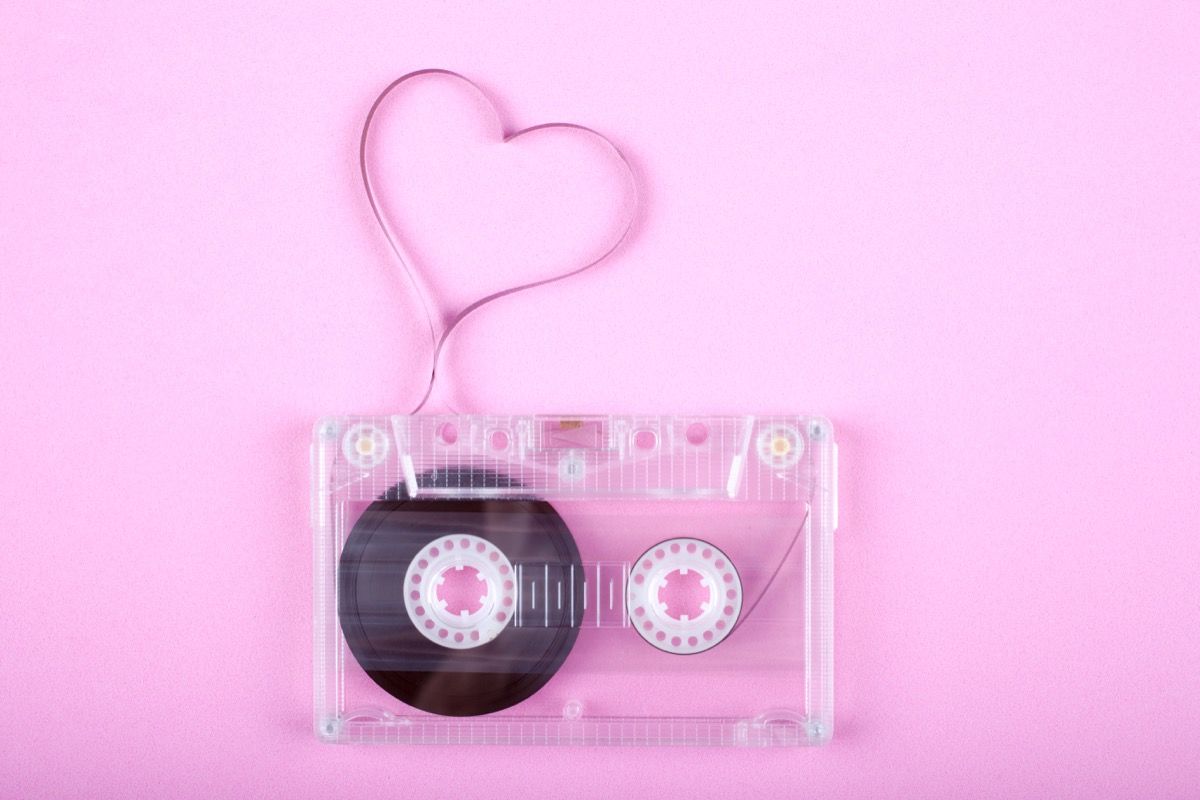 cinta de casete con corazón, la mayoría de las canciones románticas