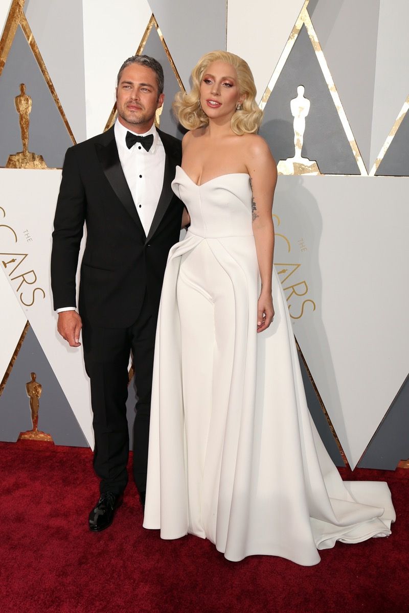 Taylor Kinney og Lady Gaga 2016 Oscars