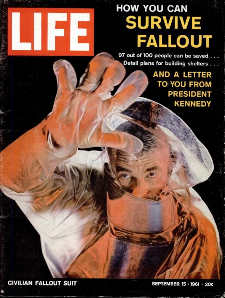 Life περιοδικό Fallout Shelter