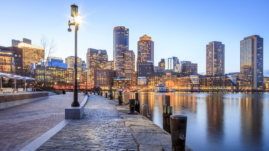 Jenaka Negeri Boston Massachusetts