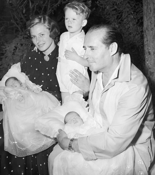   1952年、イングリッド・バーグマン、ロベルト・ロッセリーニと3人の子供