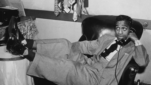 La relación de Sammy Davis Jr. con esta estrella provocó una amenaza de la mafia en su vida