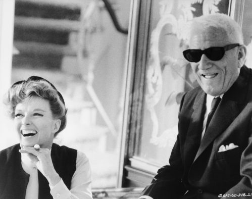   Katharine Hepburn og Spencer Tracy på settet til 'Gæt hvem's Coming to Dinner"