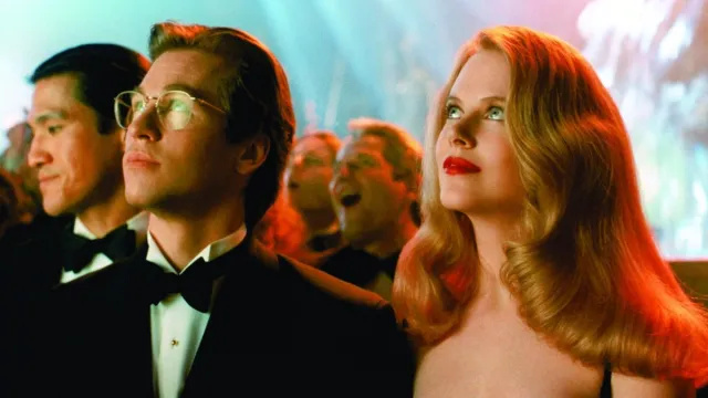 Sutradara Val Kilmer Mengatakan Mereka Melakukan 'Pertandingan Dorong Fisik' di Lokasi Syuting 'Batman Forever'