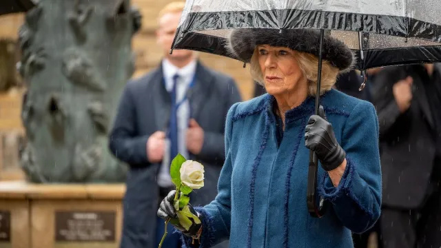 Kuninganna Camilla keeldus pärast kummituslikku kohtumist sisenemast 'kummitavasse' kuninglikku residentsi