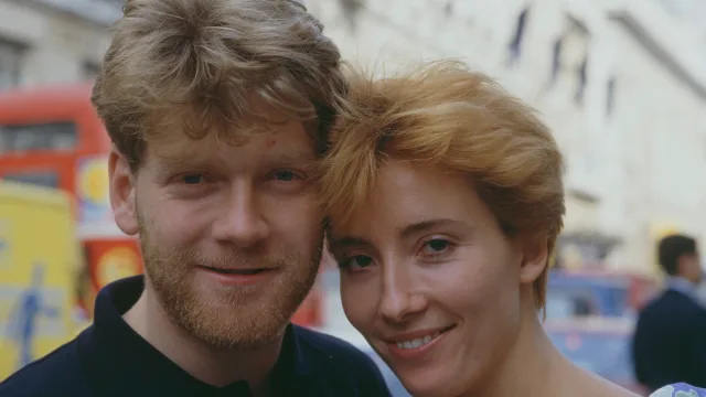   کینتھ براناگ اور ایما تھامسن نے 1987 میں لندن میں تصویر کھنچوائی