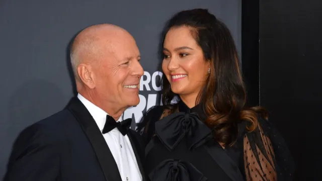 L'épouse de Bruce Willis critique le nouveau rapport 'stupide' sur son diagnostic de démence