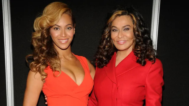 Tina Knowles Slams Claims na ang Anak na babae Beyoncé Lightened Kanyang Balat