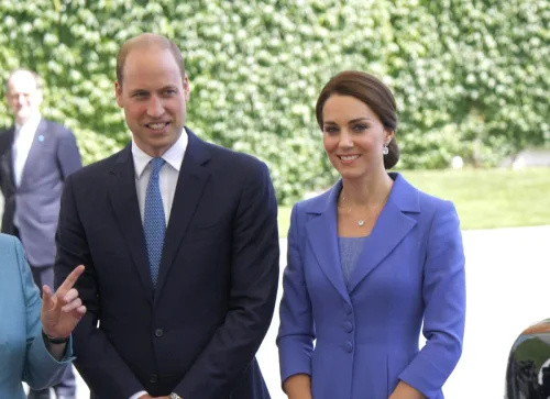   Hoàng tử William với Kate