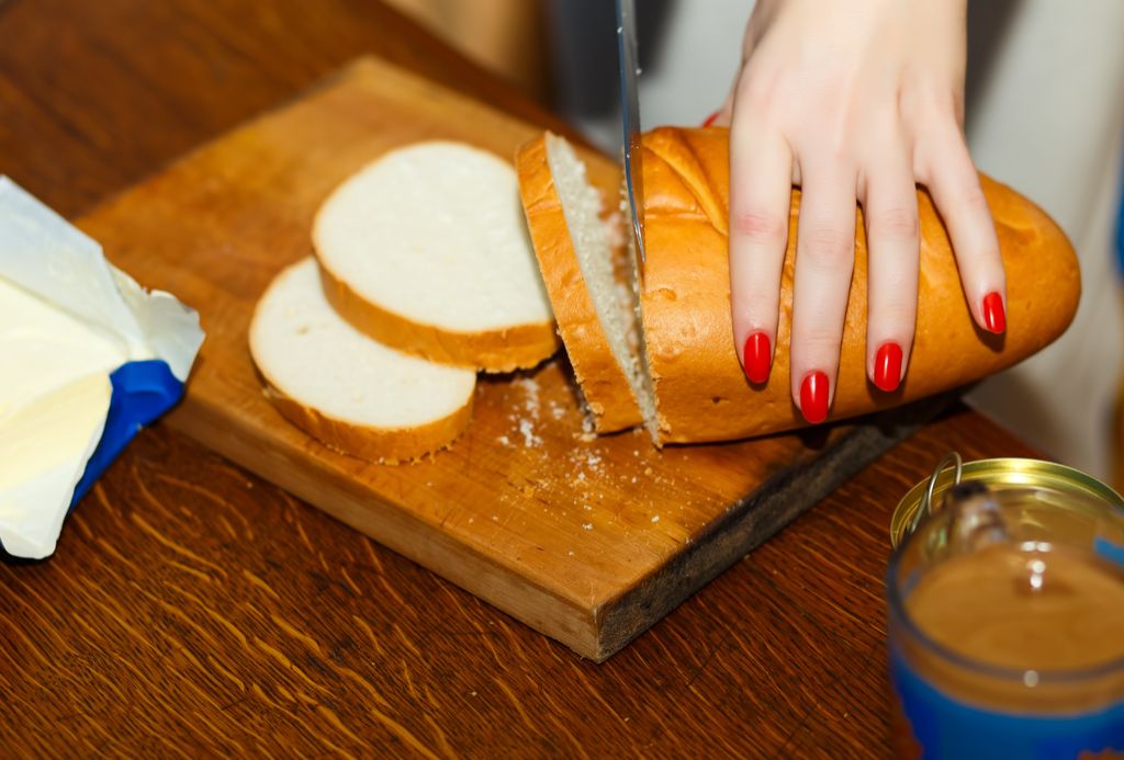 Schneiden von Brot Anti-Aging