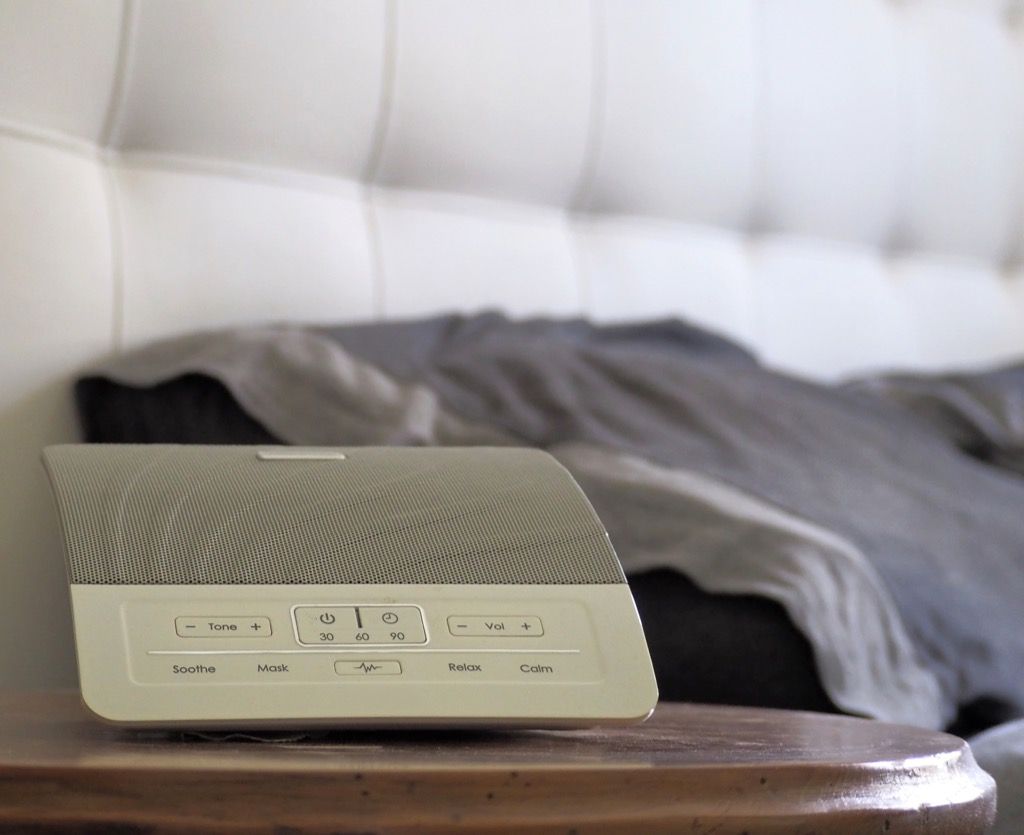 מכונת רעש לבן איך לישון טוב יותר -
