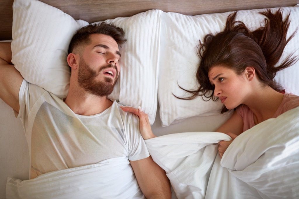 nikad ne odlaziti u krevet ljutit je greška oženjenih ljudi