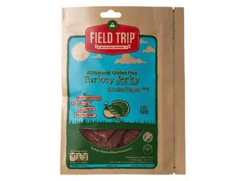 Field Trip Jerky Cracked Pepper Turkey Jerky, viena no labākajām uzkodām ar augstu olbaltumvielu saturu.
