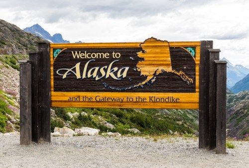 Alaska, Willkommensschild des Staates, ikonische Staatsfotos
