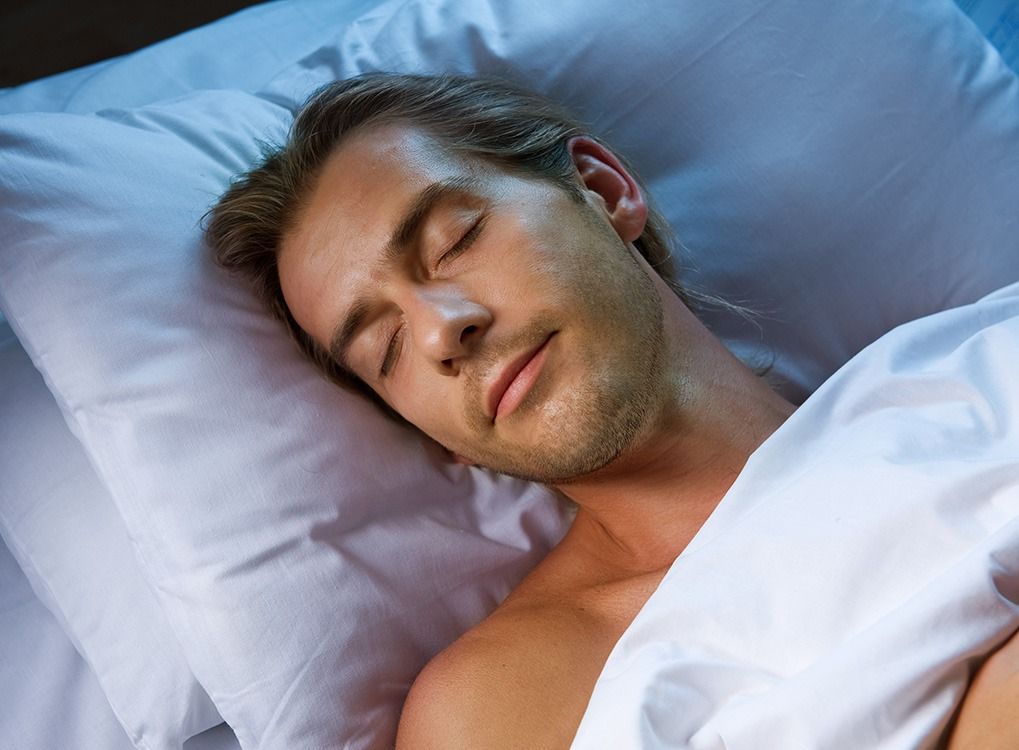 meer slaap krijgen kan helpen bij rimpels