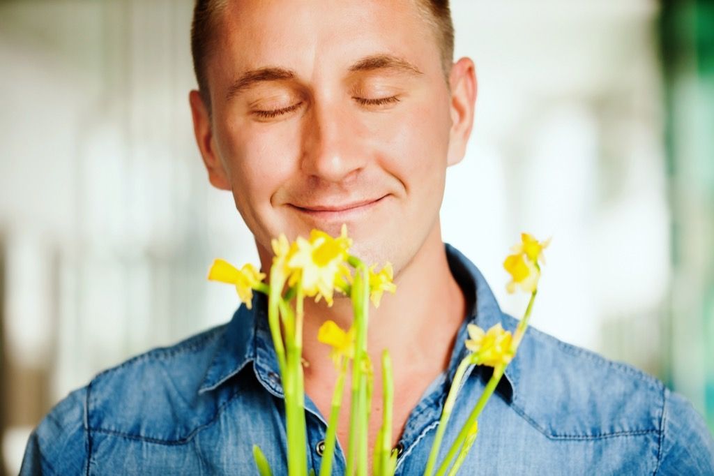 smaržojošie ziedi var jūs uzreiz padarīt laimīgu