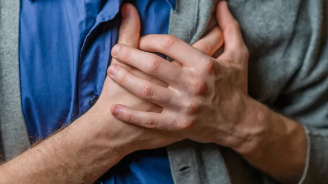 5 ankstyvi širdies ligos simptomai, kurių, pasak gydytojų, galite nepaisyti